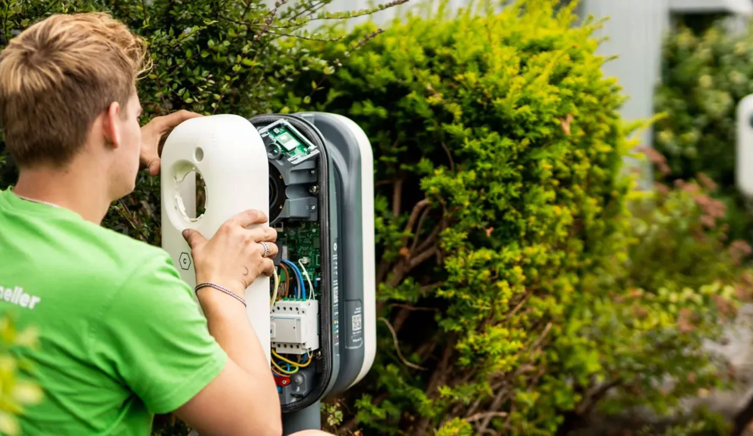 Installatie van een laadpaal